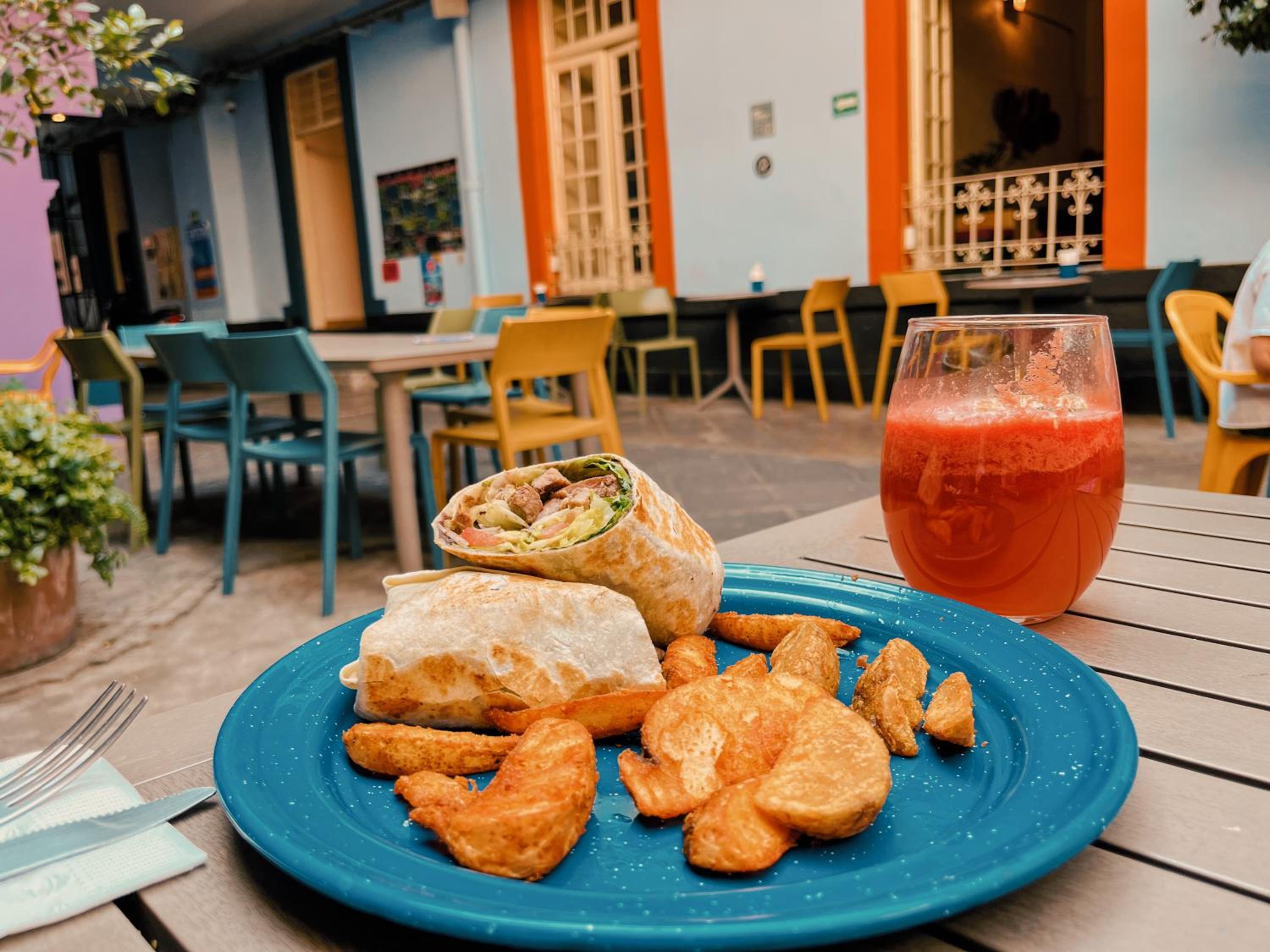 Restaurant-cafeteria
