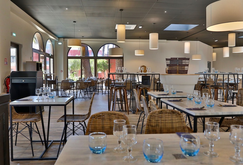 Restaurant-cafeteria