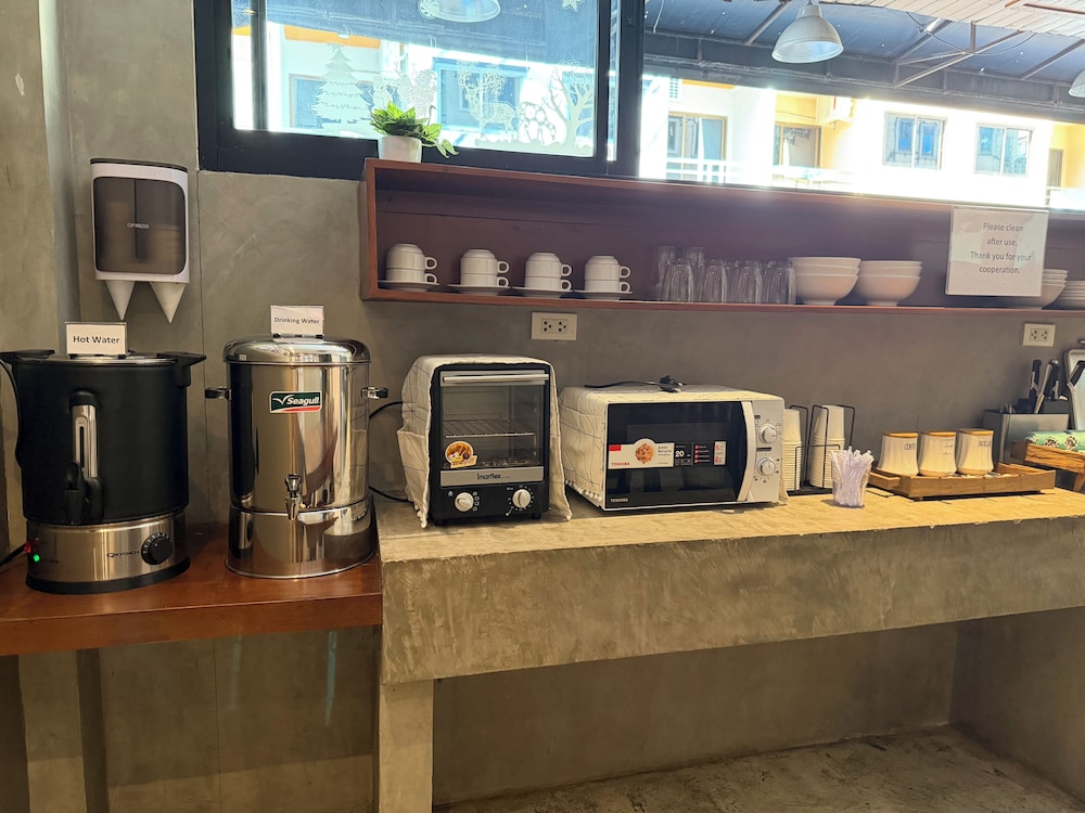 Shared kitchen facilities