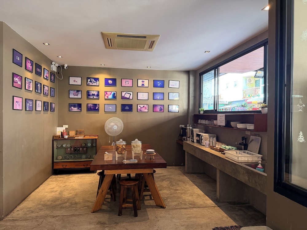 Shared kitchen facilities