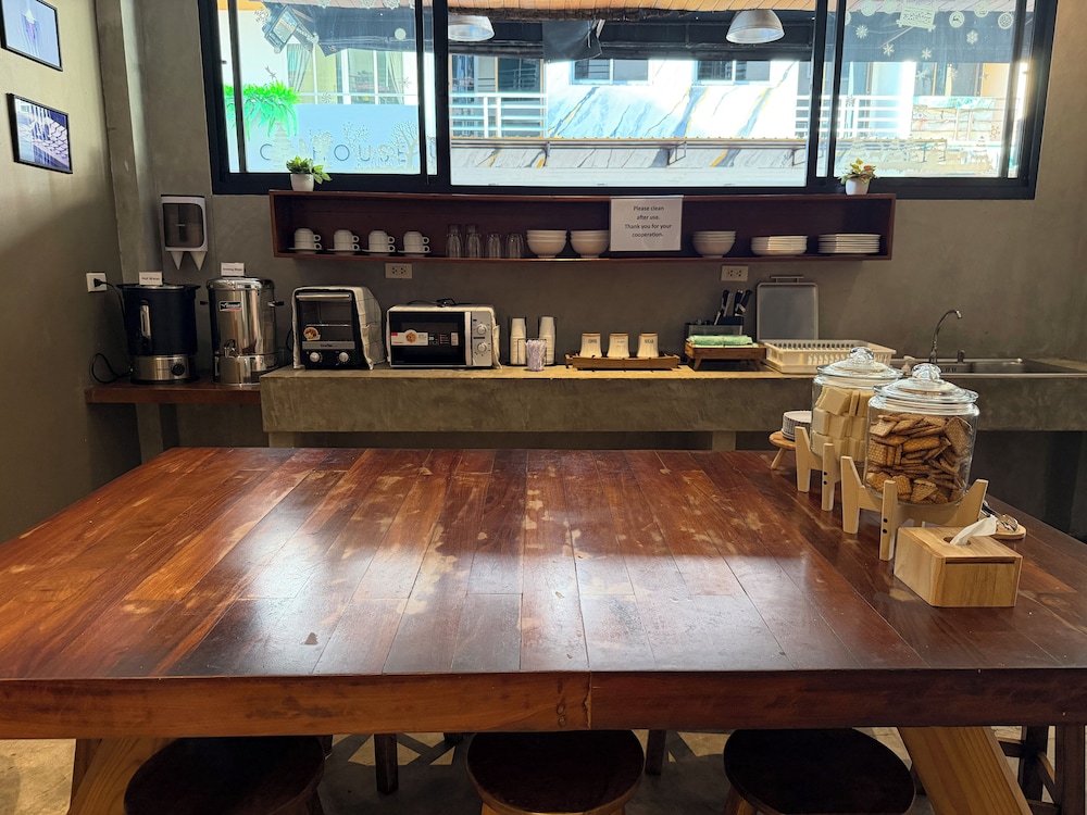 Shared kitchen facilities