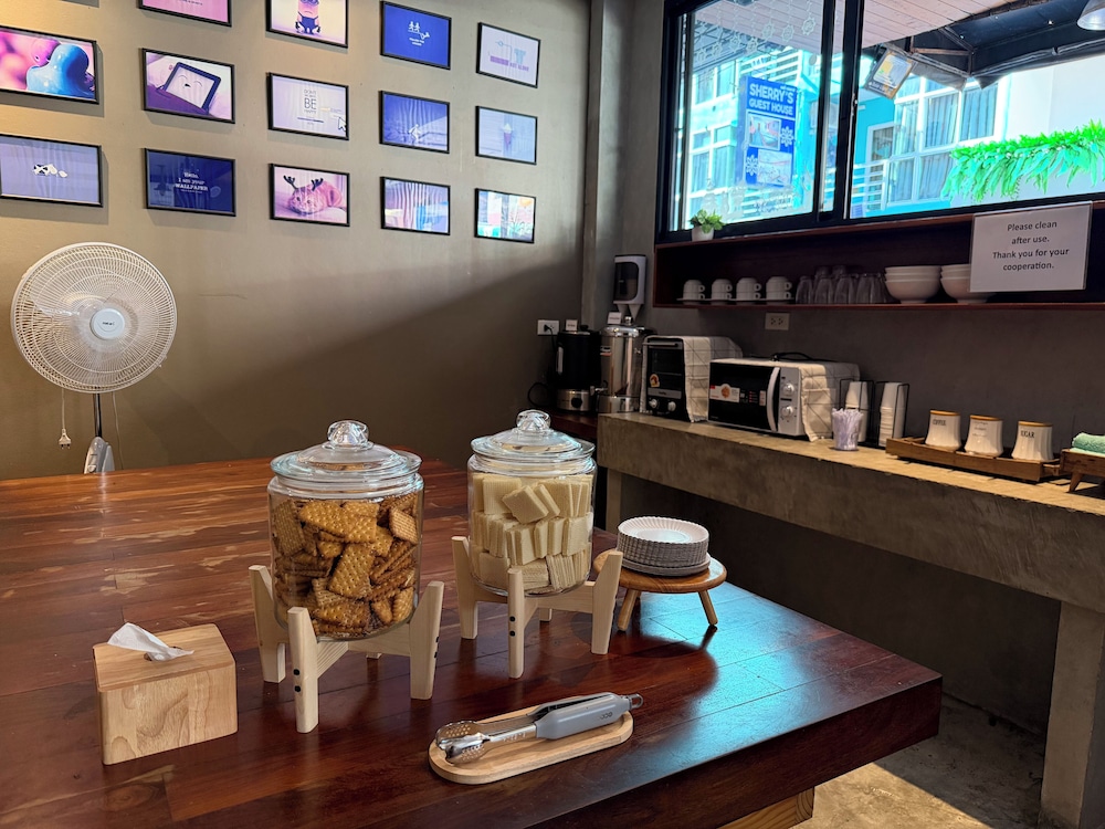 Shared kitchen facilities