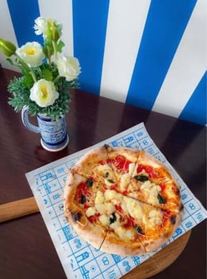 thumbnail: Restaurant