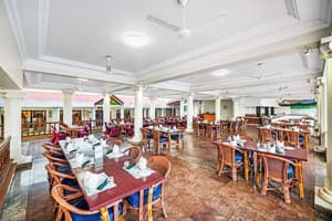 thumbnail: Restaurant