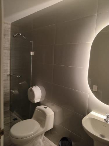 892978053.jpg