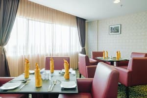 thumbnail: Dining