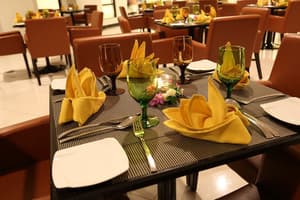 thumbnail: Dining
