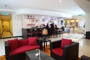 thumbnail: Bar (on property)