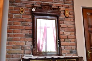 thumbnail: 180314917.jpg