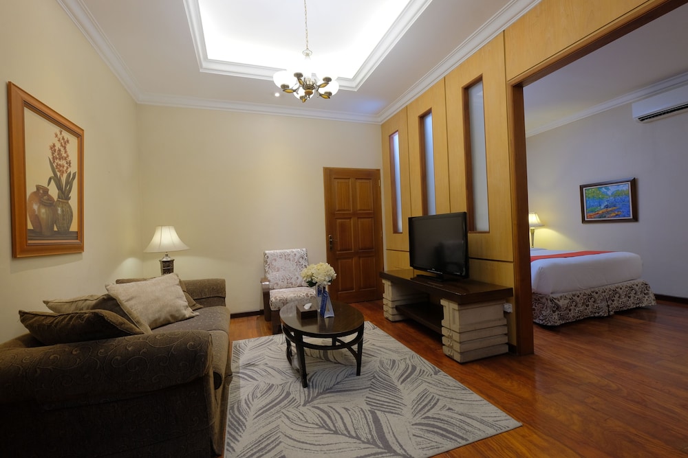 Room amenity