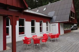 thumbnail: Dining