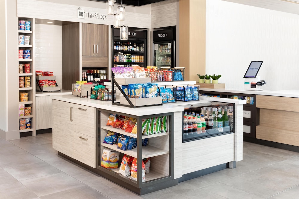 Snack bar