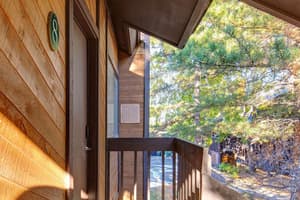 thumbnail: Exterior