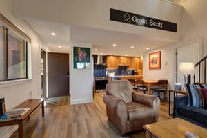 thumbnail: Interior