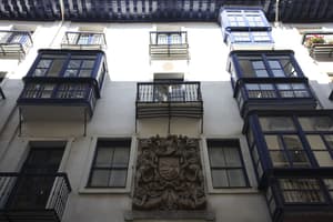 thumbnail: Exterior detail