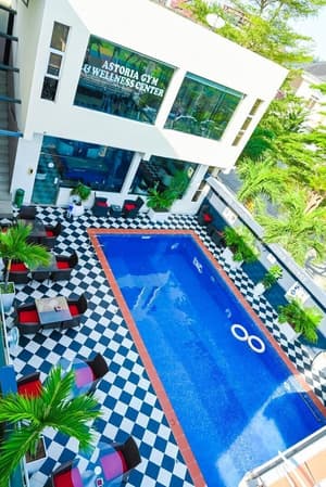 thumbnail: Pool