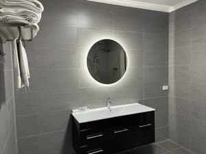 thumbnail: Bathroom