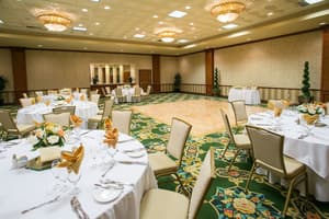 thumbnail: Banquet hall