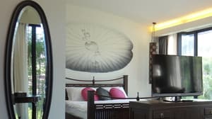 thumbnail: Room