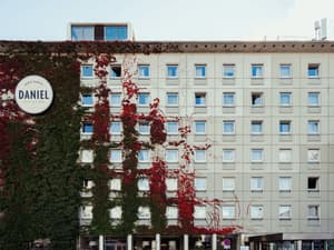 thumbnail: Front of property