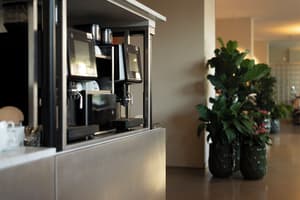 thumbnail: Breakfast area