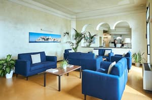 thumbnail: Interior detail