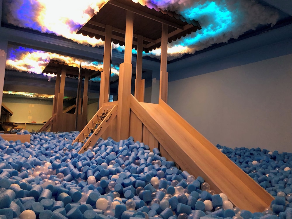 Children's play area - indoor