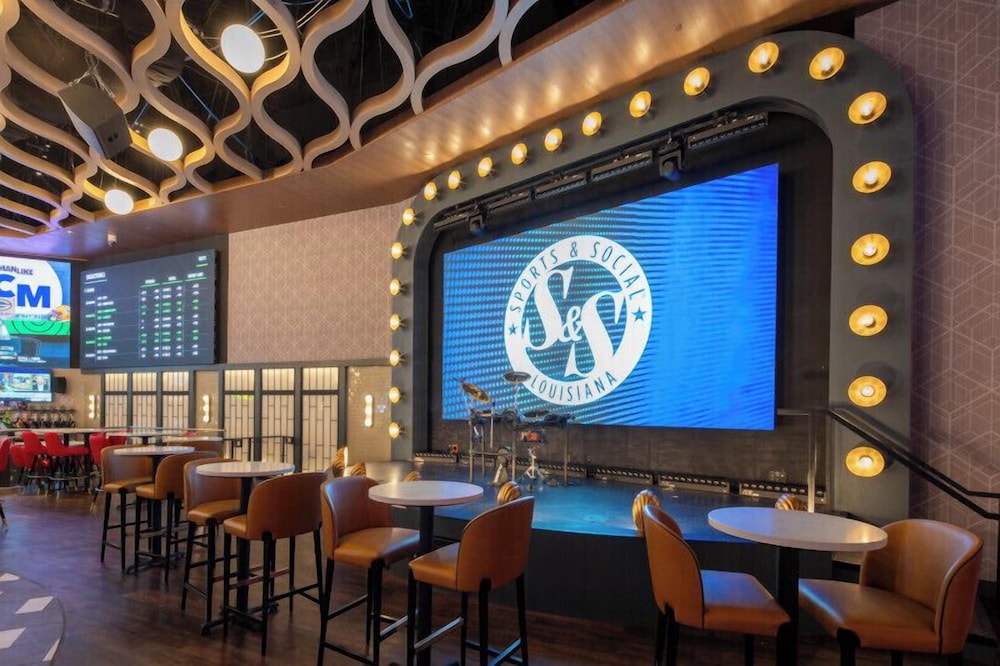 Sports bar