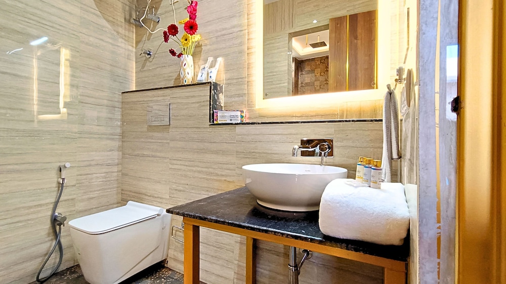 Bathroom amenities