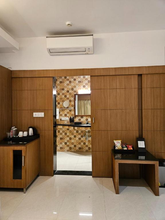 0eccc8e16ae4b56e0315df60d1ae16f4.jpg