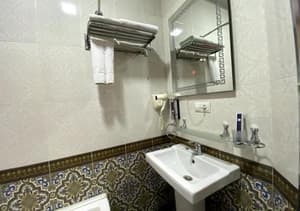 thumbnail: 637040888.jpg