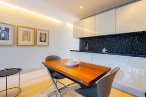 thumbnail: In-room dining