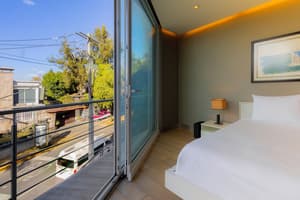 thumbnail: Balcony