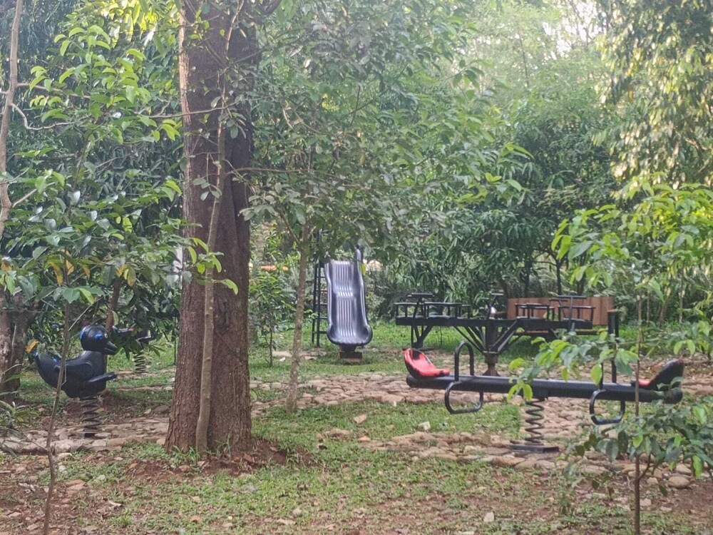 Children's play area - outdoor