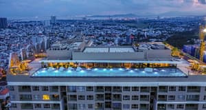 thumbnail: Rooftop pool