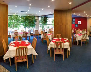 thumbnail: Restaurant
