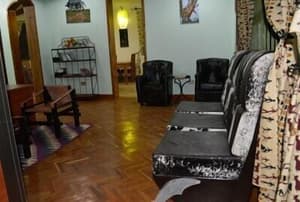 thumbnail: Lobby sitting area