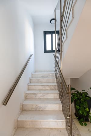 thumbnail: Staircase