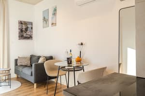 thumbnail: Living area