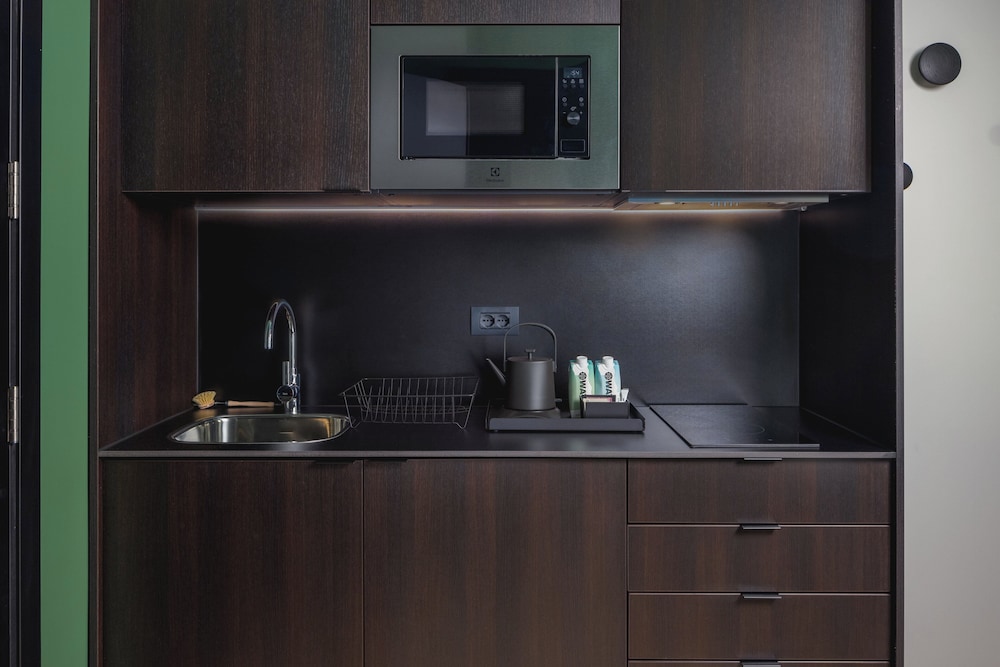 Private kitchenette