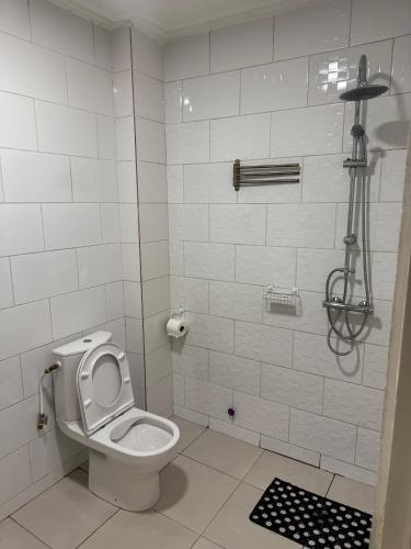 856046851.jpg
