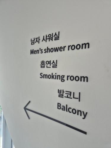 607596737.jpg