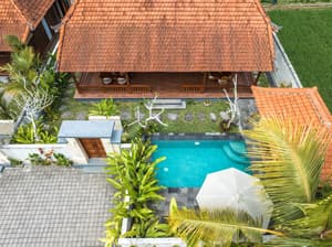thumbnail: Exterior