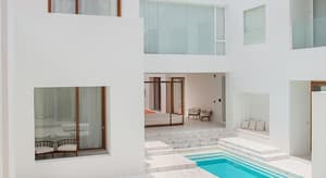 thumbnail: Outdoor pool