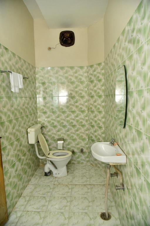 723d09bd6f04508ca1546cafa10bc6d8.jpg