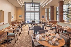 thumbnail: Restaurant