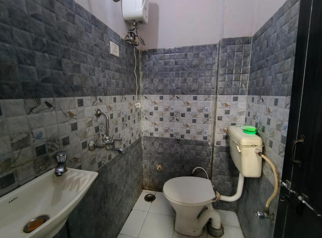 ee585fe952dc3d37017dd45acc55c042.jpg