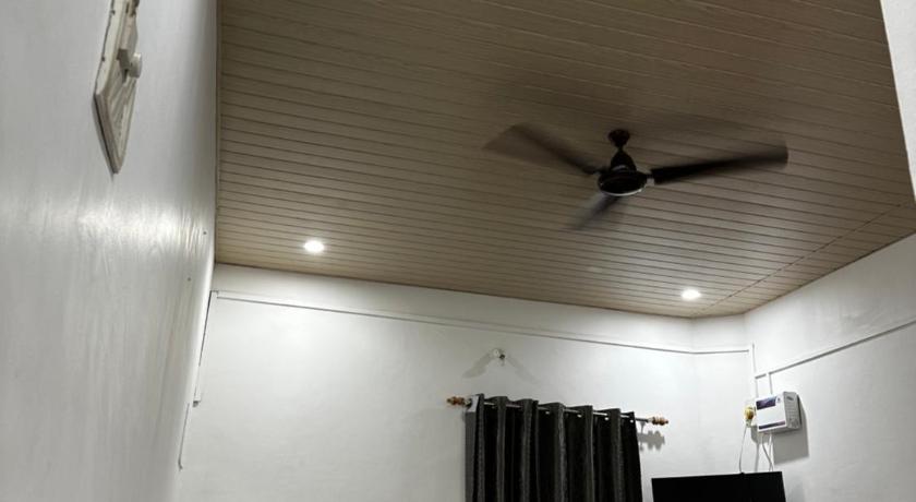 806875934.jpg