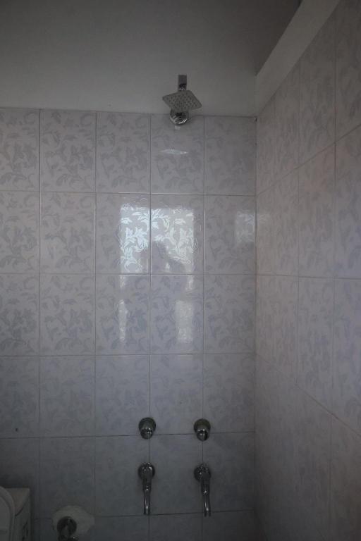 6046d8af0cac15a5d8684cacc2bc9c2f.jpg