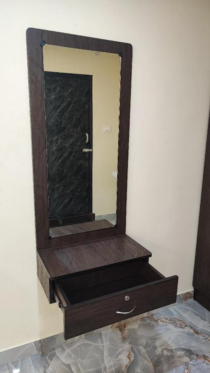 950aed7bcee9b4131f83f7125a60a1f1.jpg